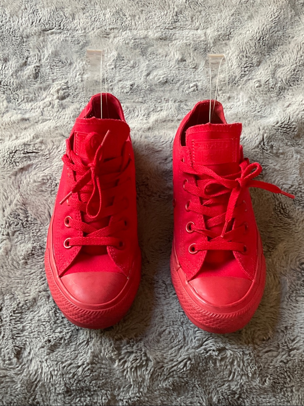 All-Red Low-Top Canvas Sneakers for Women